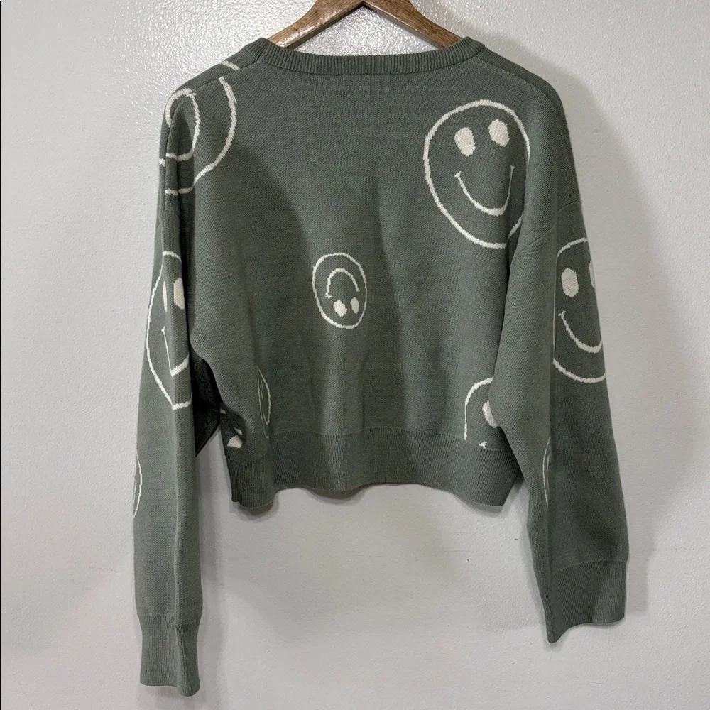 Alter’d State Green Smiley Face Cropped Sweater Size L